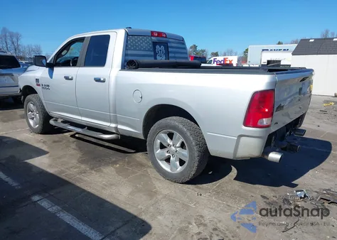 2015 Ram 1500 Big Horn z USA, uszkodzony, nr VIN 1C6RR7GT8FS531232